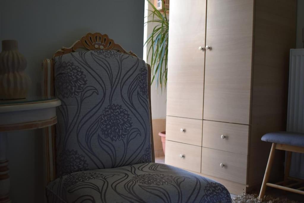 Poe Home Trikala エクステリア 写真
