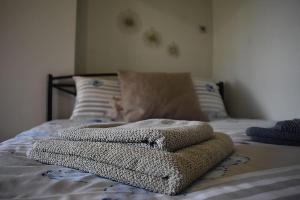 Poe Home Trikala エクステリア 写真