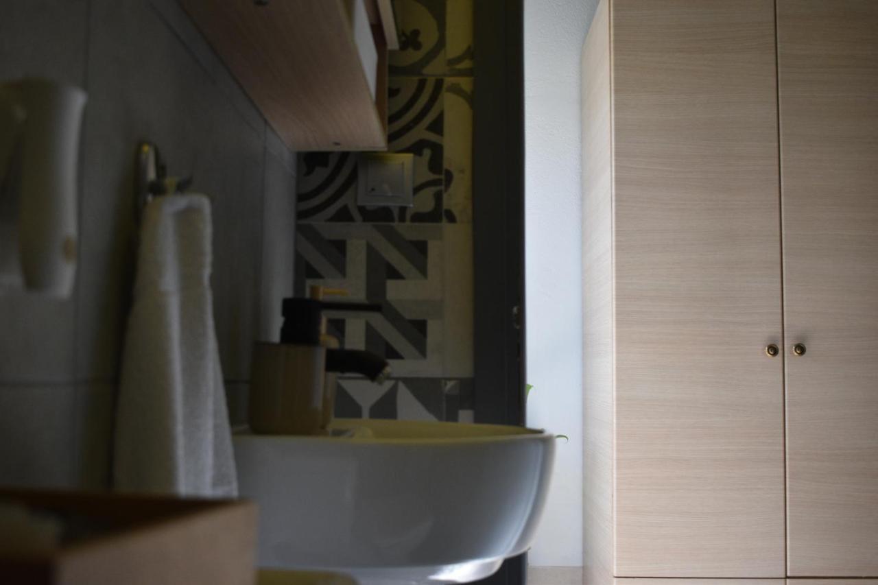 Poe Home Trikala エクステリア 写真